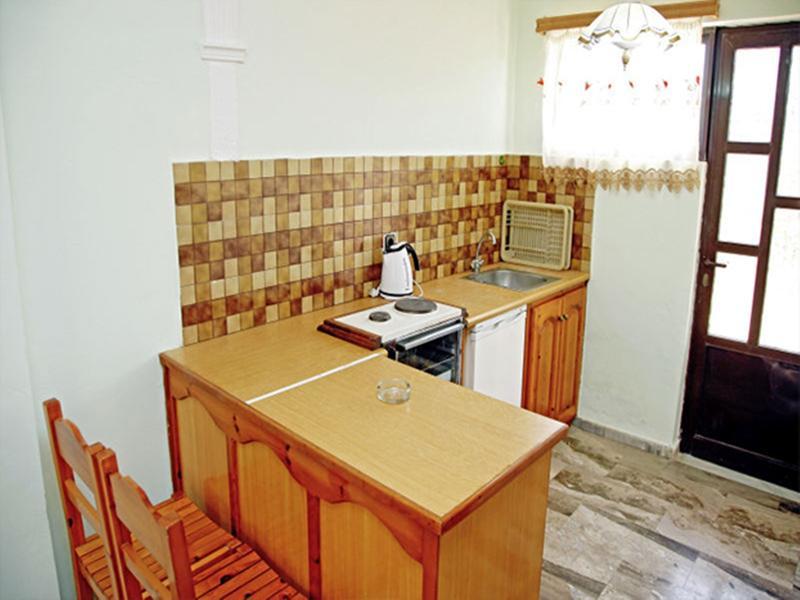 Makis Studios Benitses  Esterno foto